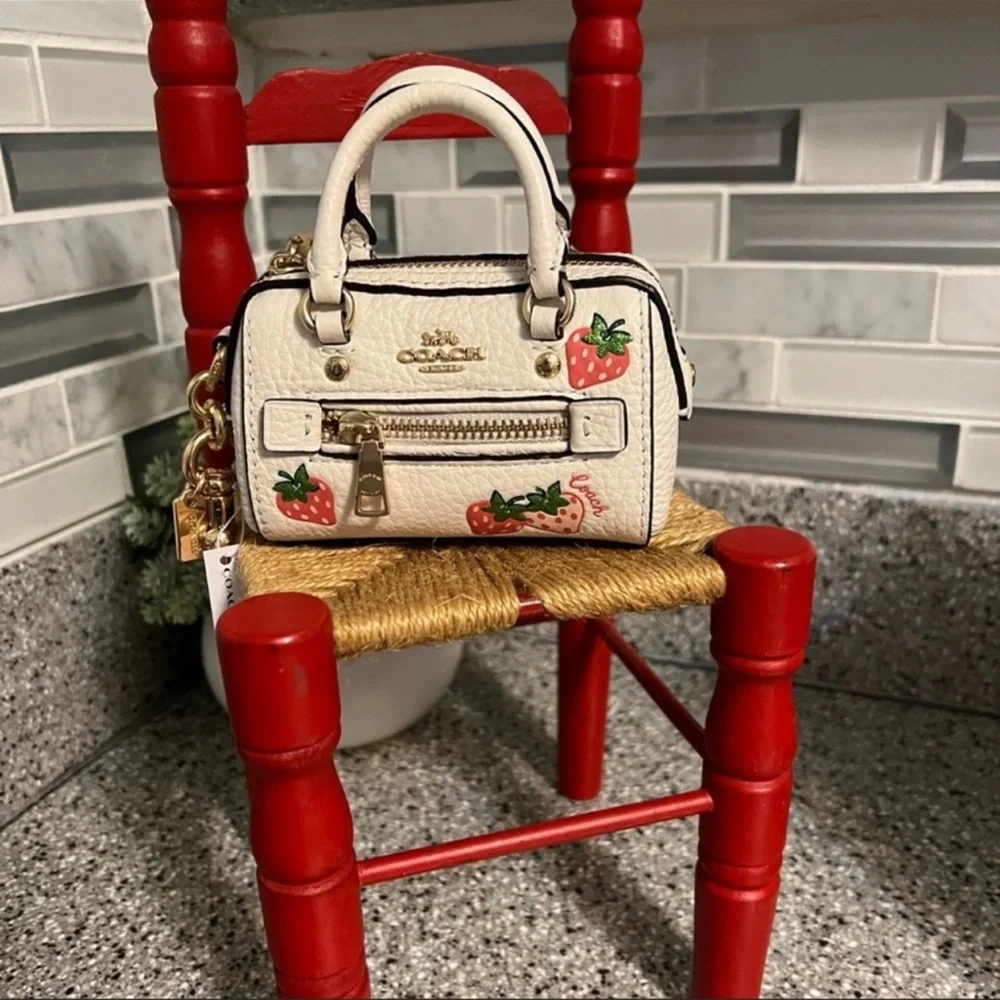 🍓COACH🍓MINI🍓CHARM🍓 - Picture 10 of 16